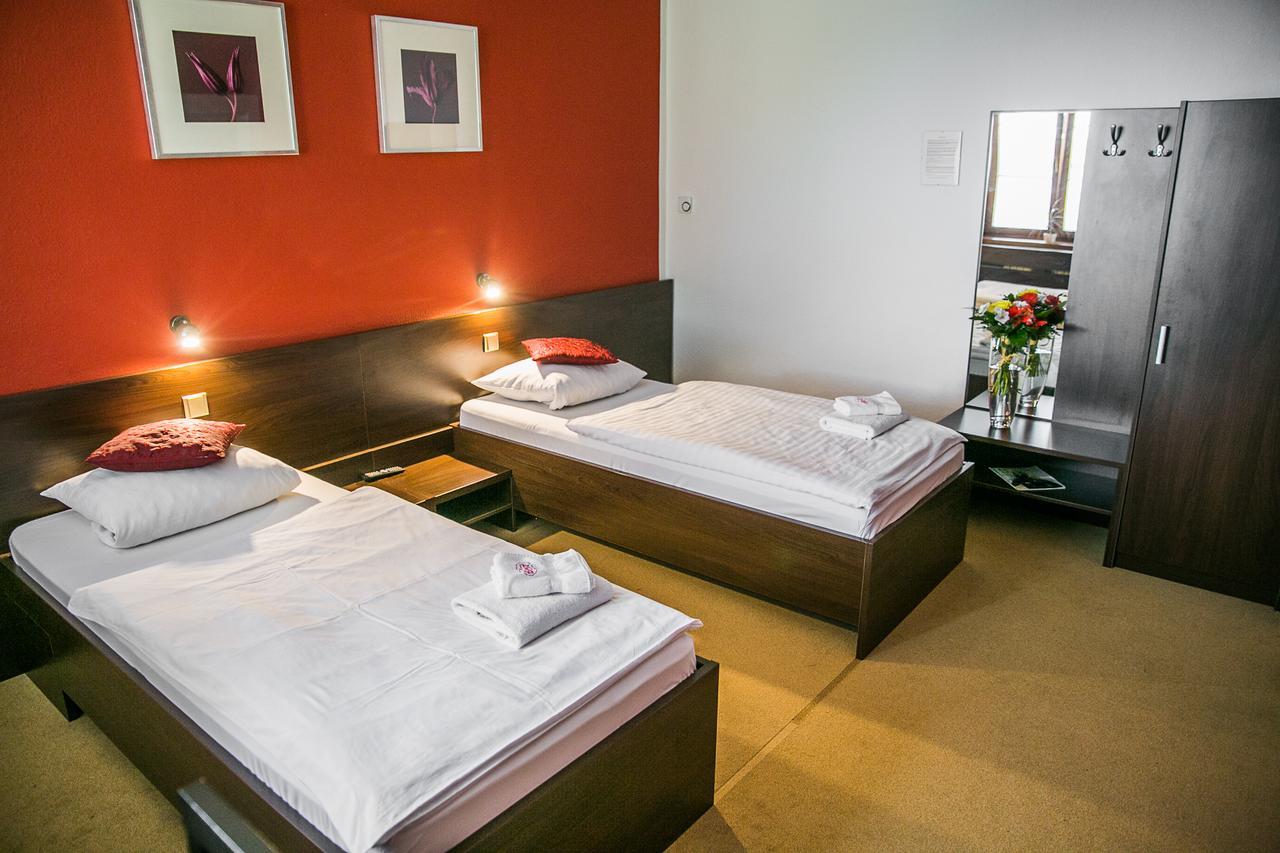 Hotel Best Ostrava Luaran gambar